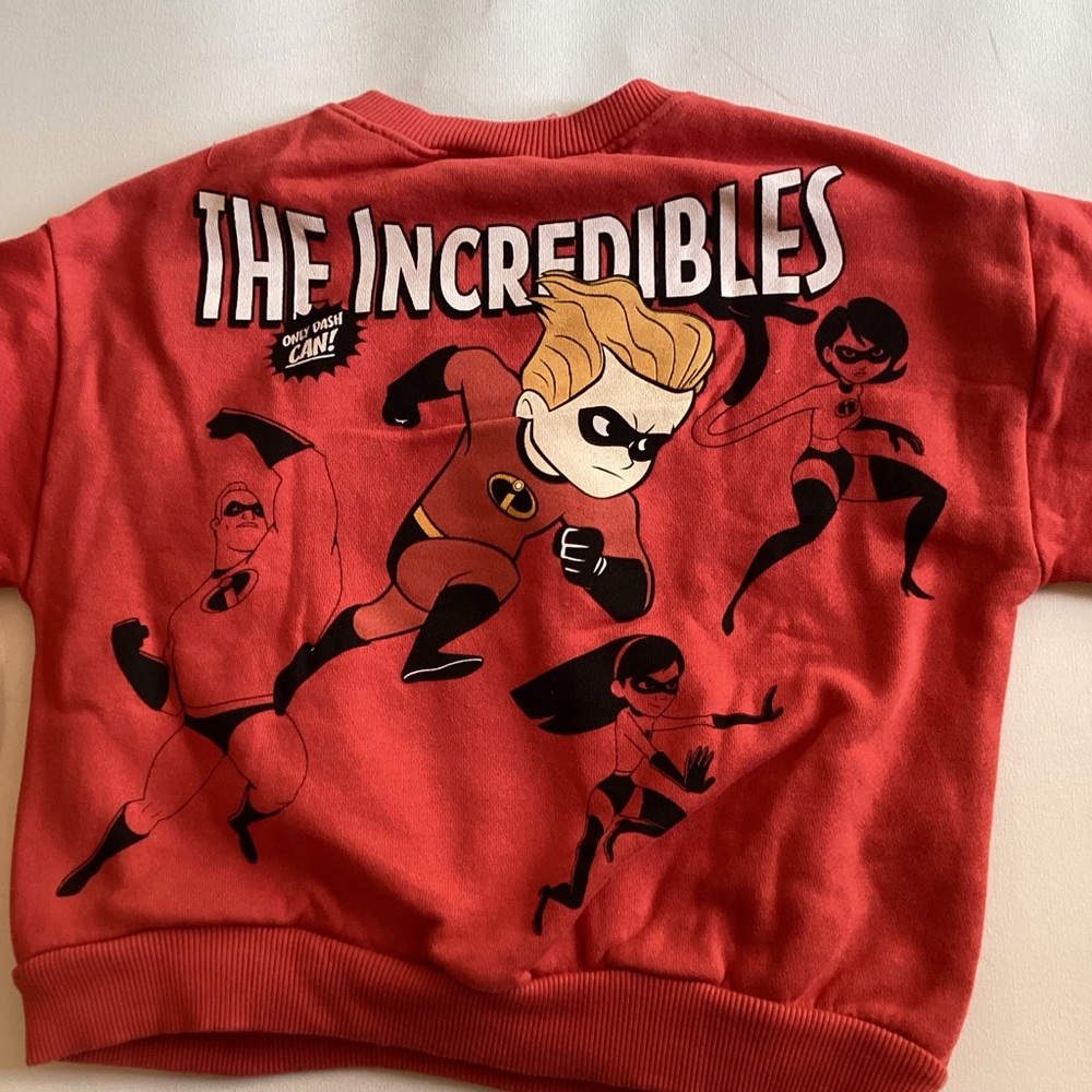 Zara Vibrant Red The Incredibles sweatshirt - Picture 9 of 11